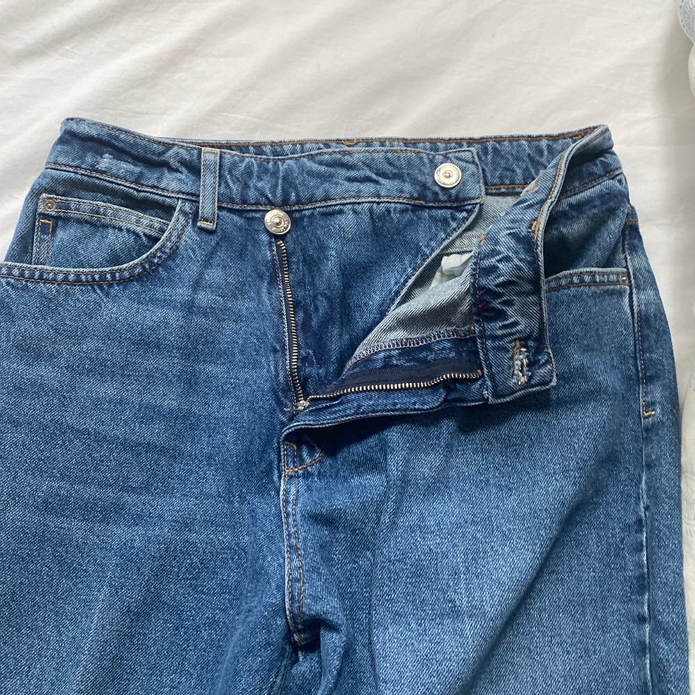 Zara Criss Cross Jeans